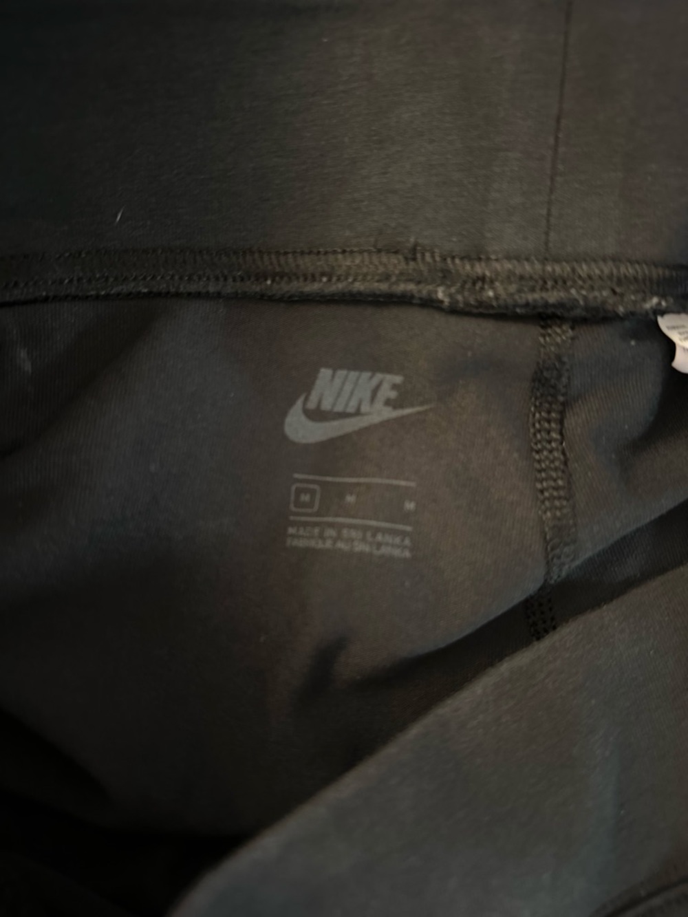 Nike Black Leggings - Picture 3 of 3